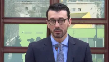 “Tenderi i Porto Romanos u anulua për arsye ekonomike”! Karakaçi paralajmëron skenar të ri: Projekti do realizohet