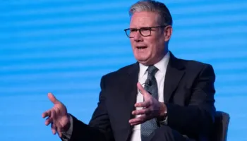 Tension global/ Starmer ashpërson tonet ndaj Trump: Nuk do të futemi në luftë me Iranin