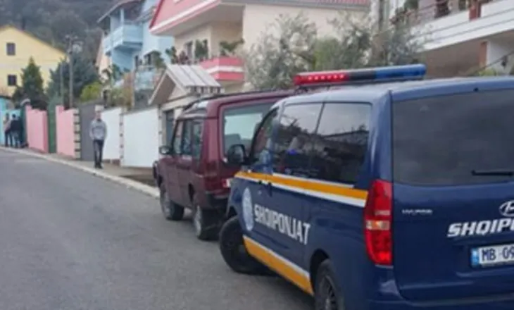 Tension në Bulqizë: Të rinjtë shoqërohen në polici, plas sherri mes familjarëve, 3 përfundojnë në spital dhe 2 në kërkim (EMRAT)