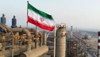 Tensionet në Lindjen e Mesme/ Shtrenjtohen sërish karburantet, nafta po shitet për 184 lekë