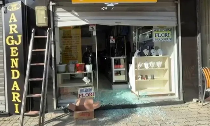 Tentohet të vidhet argjendaria në Pogradec, pronari: Rast i përsëritur, policia asnjë masë