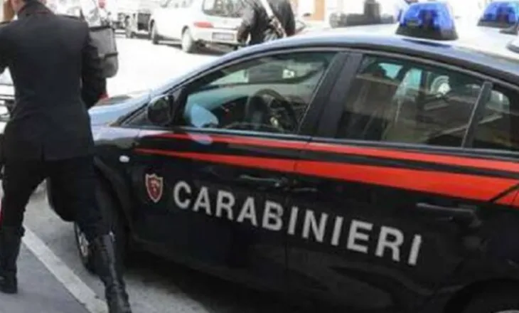 Tentoi të grabisë shtëpinë e një të moshuari, arrestohet shqiptari në Itali