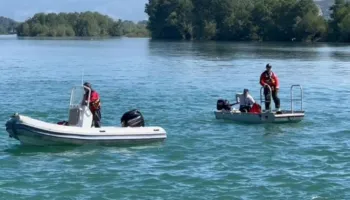 Tentoi të vetëmbytej në lumin Buna, nxirret nga uji 59-vjeçarja