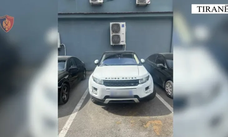 Tentuan të shisnin në Shqipëri makina të vjedhura jashtë, procedohen penalisht dy persona në Tiranë dhe shpallen në kërkim dy të tjerë