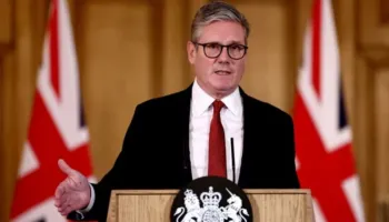 ‘Tërhiqet’ Britania, lejon SHBA të përdorin bazat e saj për sulme ndaj Iranit në Hormuz