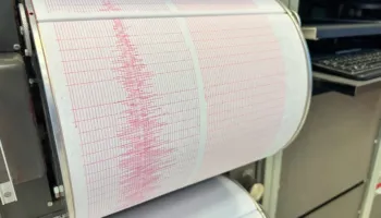 Tërmeti me magnitudë 6.0 godet Italinë jugore, epiqendra pranë Napolit