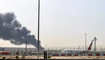 “The Daily Beast”: Dubai, aeroporti më i ngarkuar në botë zhytet në kaos nga sulmi me dron