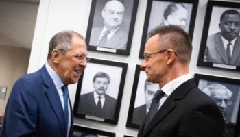 The Washington Post: Hungaria ka spiunuar zyrtarët e BE-së tek Rusia