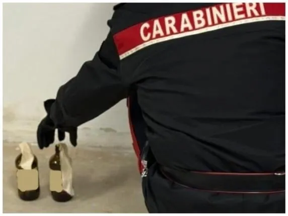 Theu dy herë masën e arrestit dhe përndoqi ish-shefen e tij, vihet në pranga 43-vjeçari shqiptar në Itali