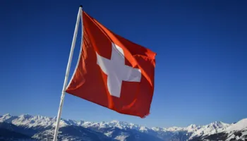 Tjetër tragjedi në Zvicër, autobusi përfshihet nga flakët, raportohet për disa të vdekur