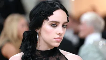 Tragjedi në Long Island: Prenell Rousseau, i njohur për ndjekjen e Billie Eilish, humb jetën në aksident hekurudhor