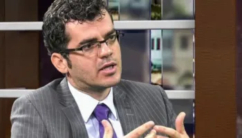 TRAGJIKE/ NDAHET NGA JETA NAMIR LAPARDHAJA