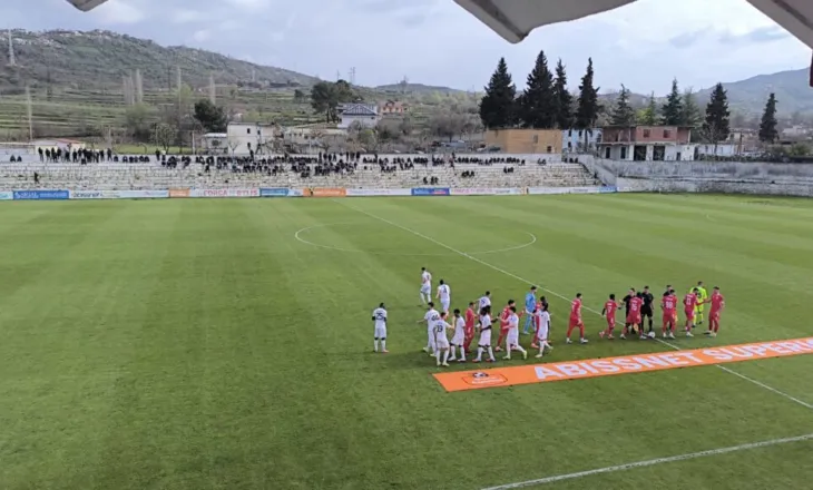 Trashi ndëshkon skuadrën e tij, Bylis oksigjen për shpëtimin sezonal