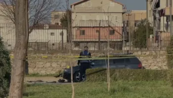 Tritol automjetit të agjentit të krimeve në Lezhë, policia: Dëme materiale