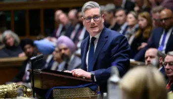 Trump kritikon kryeministrin britanik Starmer për refuzimin e bazave për sulmet ndaj Iranit