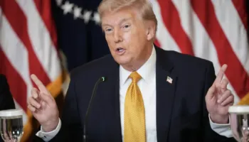 Trump shtyn vizitën në Pekin për shkak të luftës me Iranin