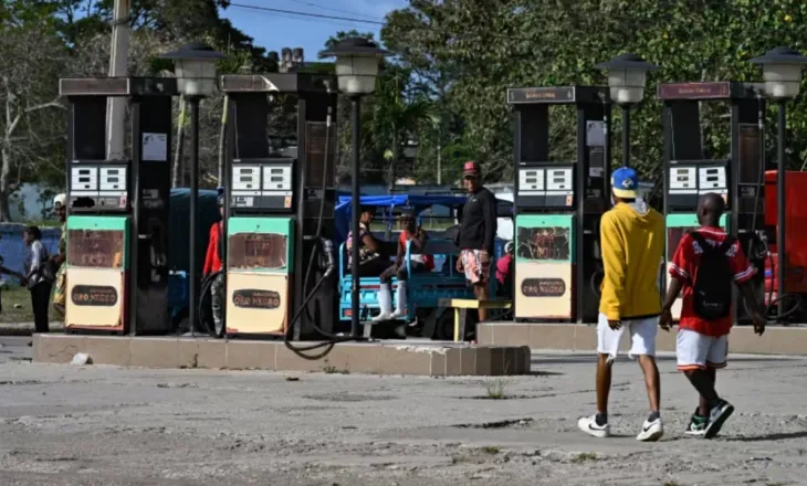 Trump sinjalizon lejimin e kalimit të cisternës ruse me naftë drejt Kubës: Nevojë bazë