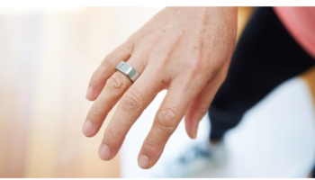 Trump synon që çdo amerikan të përdorë “unazën inteligjente”, shqetësime për shkelje të privatësisë