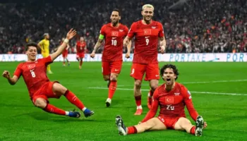 Turqia bën detyrën ndaj Rumanisë, Kosova mëson kundërshtarin nëse do të shkojë në finale (video)