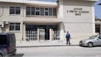 U akuzua se kishte kryer marrëdhënie seksuale me mbesën e tij të mitur, Gjykata e Beratit lë në burg 39-vjeçarin