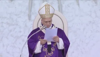 U arrestua për pastrim parash, Papa shkarkon peshkopin e San Diegos