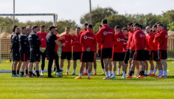 U eliminuan nga Polonia në “play off”, kuqezinjtë e nisin nga e para; përgatiten për miqësoren me Ukrainën