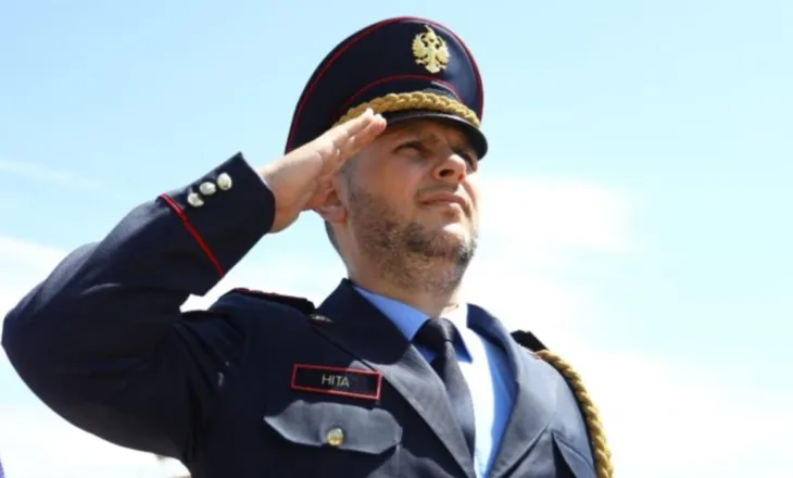 U emërua drejtor i Policisë së Shtetit, Skënder Hita merr detyrën! Koçiu: Uniforma mbahet vetëm nga ata që e meritojnë