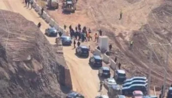 U hap pas 11 ditëve bllokim, Rama “zbarkon” në aksin provizor Librazhd-Prrenjas