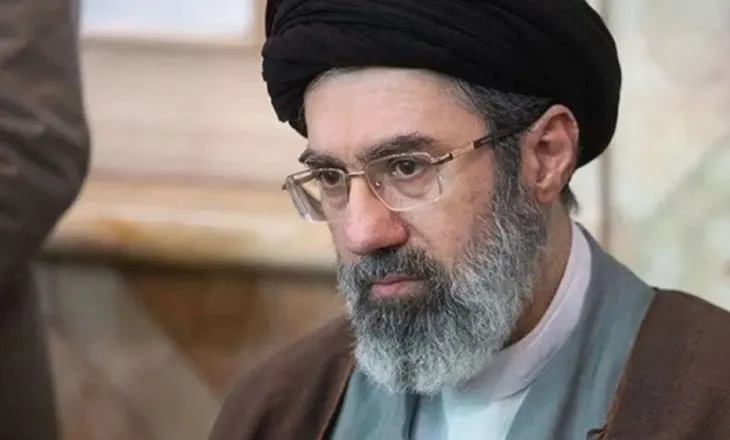 “U plagos në sulmin ku u vra lideri suprem”, ambasadori iranian në Qipro: Djali i Khameneit nuk del në publik sepse…