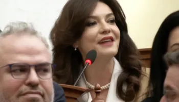 U shkarkua/ Spiropali: Largimin tim e paralajmëroi Berisha. Kreu i PD: Je viktima më e parëndësishme, s’e ke nga unë