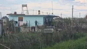 “U zura me babanë para 10 ditësh për patatet”! Krimi në Roskovec, djali: Arma, e groposur që prej ’97-ës