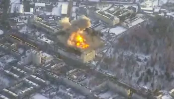 Ukraina godet fabrikën ushtarake ruse me raketa Storm Shadow, priten negociata të reja për fundin e luftës