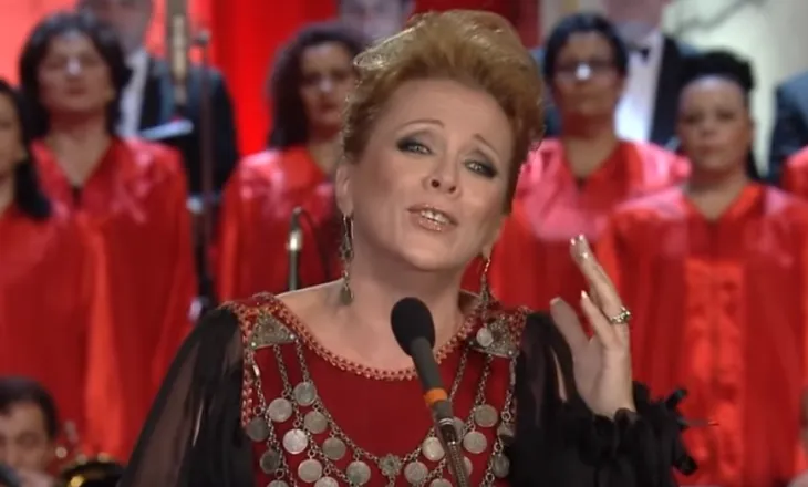 “Unë, biri yt, Kosovë”, interpretim i shkëlqyeshëm nga Inva Mula (teksti: Ali Podrimja)