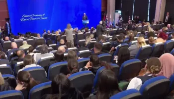 Universiteti “Aleksandër Moisiu” nderon dy nipërit e aktorit me famë evropiane, Rama: Njeri i mrekullueshëm që tejkaloi origjinën e tij, pa e braktisur atë