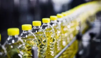 Vajit i lulediellit shtrenjtohet deri 8%; Importuesit: Çmimi do të arrijë 190 lekë për litër