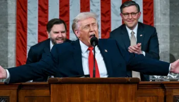 ‘Vala më e madhe ende nuk ka ardhur’/ Çfarë po paralajmëron Trump?