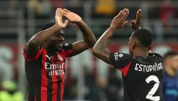 VIDEO/ Milan mban gjallë shpresat për titullin, fiton derbin ndaj Interit