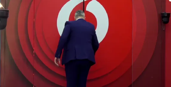 VIDEO/ Rogerti lë garën, del në mënyrë demostrative nga ”Big Brother Albania Vip 5”