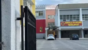 VIDEO/ Vidhen kompjuterat e shkollës ‘Besëlidhja’ në Lezhë, Policia në kërkim të autorëve