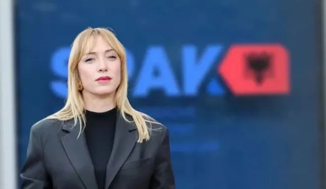 Vjedhja e fondeve të BE/ Ish-ministrja e Bujqësisë, Frida Krifca paraqitet në SPAK, jep dëshmi për disa orë