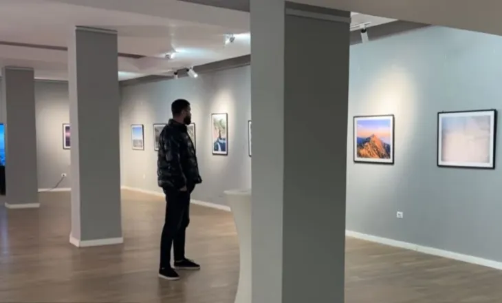 Vlora nga sytë e një alpinisti, ekspozitë me fotografi nga majat e maleve dhe bregdeti i qytetit