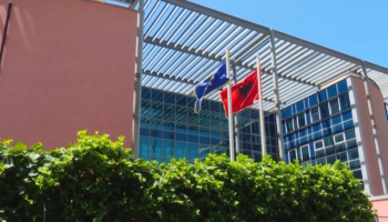 Vodhën 15 mln euro me Call Center-at, SPAK kërkon konfiskimin e pasurive të dy të rinjve