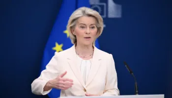 Von der Leyen: BE duhet të ndryshojë ‘urgjentisht’ qasjen e saj ndaj politikës së jashtme