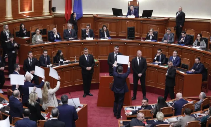 Votimi kundër kërkesës së SPAK për arrestimin e Ballukut, reagon BE: Lufta ndaj korrupsionit, thelbësor për integrimin e vendit