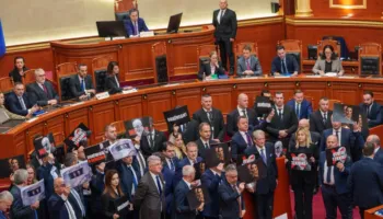 Votimi për Ballukun në Kuvend, reagon Ambasada gjermane: Kusht për Shqipërinë, ndjekja penale e korrupsionit në rangun e lartë