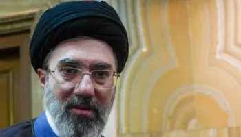 Vrasja e shefit të Sigurisë së Iranit, Khamenei kërkon hakmarrjen: Do ta paguajnë, çdo pikë gjaku do të ketë një çmim!