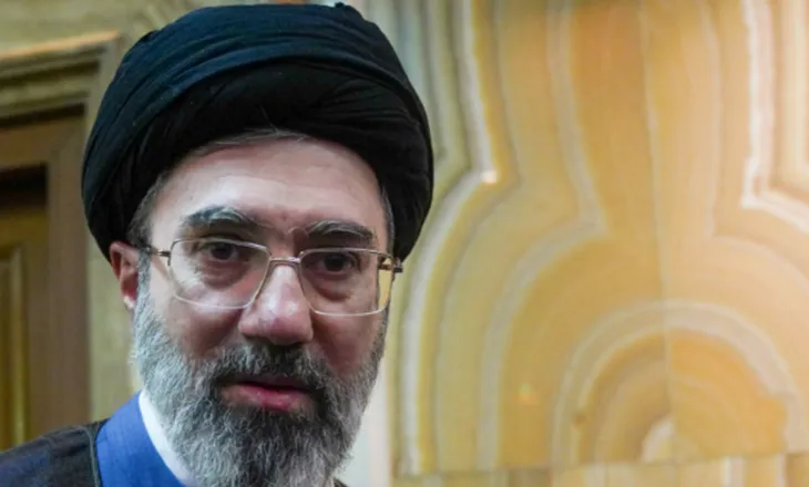 Vrasja e shefit të Sigurisë së Iranit, Khamenei kërkon hakmarrjen: Do ta paguajnë, çdo pikë gjaku do të ketë një çmim!