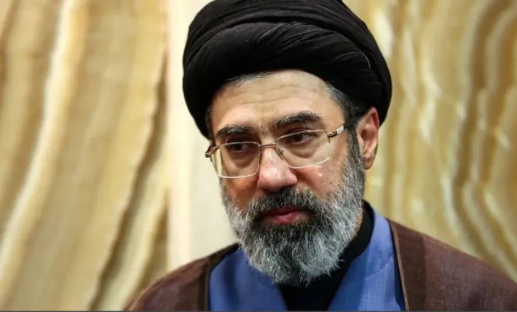 WP: Mojtaba Khamenei është i plagosur, i izoluar dhe nuk i përgjigjet mesazheve