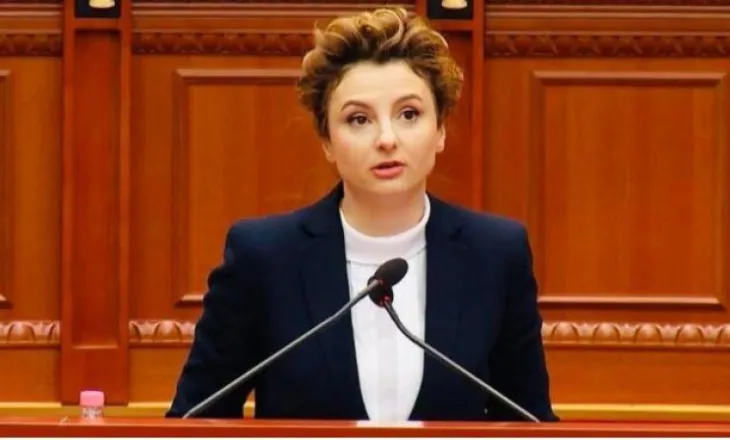 Xhixho: 60% e çmimit të naftës janë taksa, qeveria pasurohet, qytetarët varfërohen