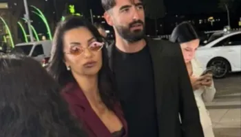 Xhonatan Islami flet për herë të parë pas ndarjes nga Roza Lati